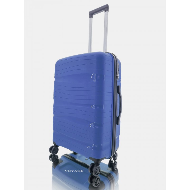 Дорожный пластиковый полипропиленовый чемодан средний М Voyage super me на 4-х колесах синий